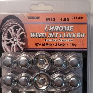 Chrome Wheel Nut & Lock Kit